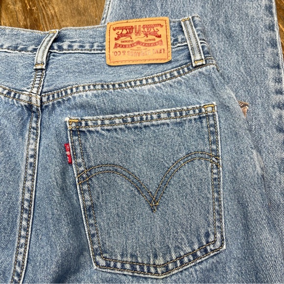 Levi Strauss X Stranger Things Dad Jeans Size 25 - Picture 7 of 11
